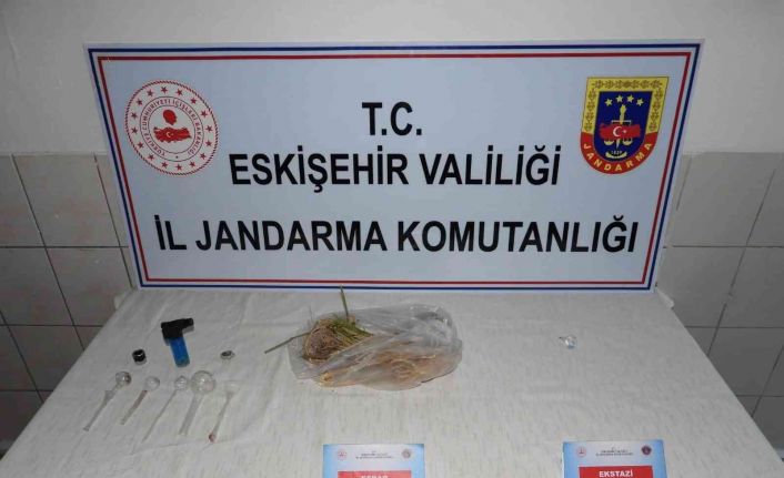 Jandarmadan uyuşturucu operasyonu: 1 gözaltı
