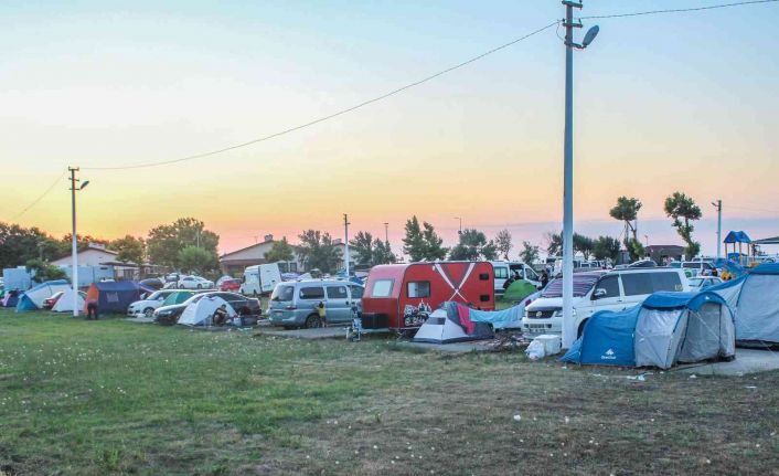 Karacabey Yeniköy Kamp Evleri büyük ilgi gördü