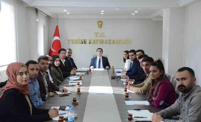 Kaymakam Başar: “Okullarımızın tüm ihtiyaçlarını karşılamaya gayret gösteriyoruz”