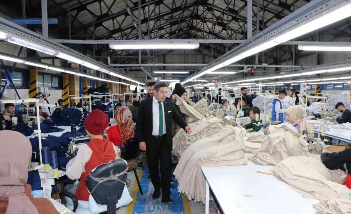 Kaymakam Özçelik’ten tekstil atölyesine ziyaret