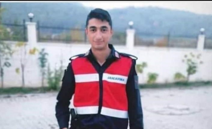 Kaza kurbanı Uzman Çavuş son yolculuğuna uğurlandı