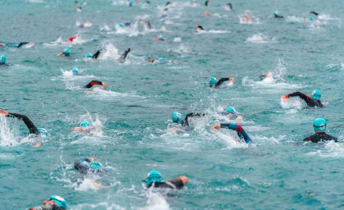 Konyaaltı’nda 6 ülkeden yaklaşık 500 sporcu uluslararası yüzme yarışında buluşacak