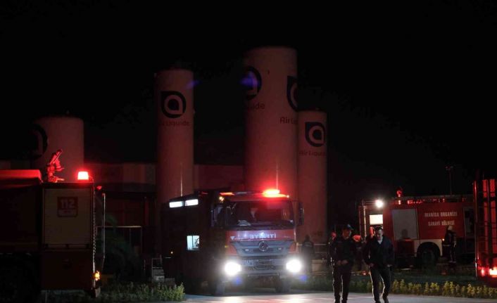 Manisa OSB’de peş peşe korkutan patlamalar