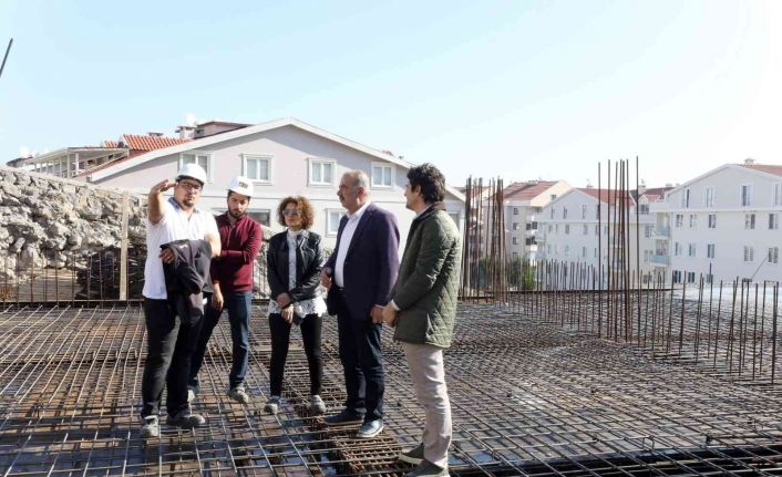 Mudanya’da kapalı pazar yerinde çalışmalar sürüyor