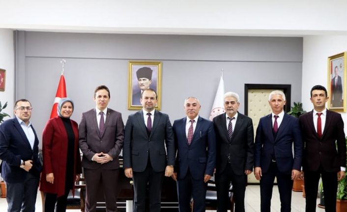 Müdür Eser Şenkul: "Hastaların konfor ve memnuniyetini daha da artırmalıyız"