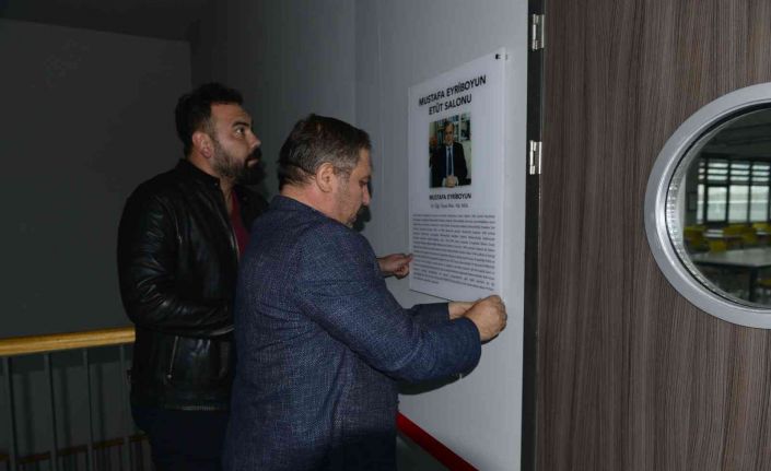 Rektör Özölçer, öğretim üyesinin vefatının birinci yıldönümü anma törenine katıldı