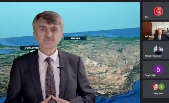 Rektör Uysal: ”Türk milleti tarih boyunca esaret altında yaşamamıştır"