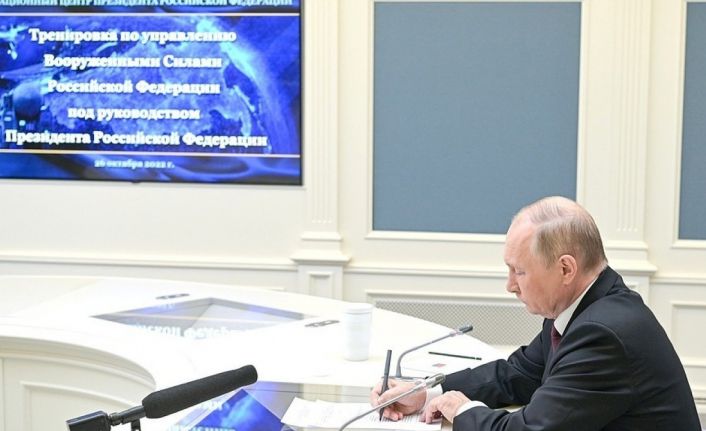 Rusya’dan nükleer silahlarla tatbikat