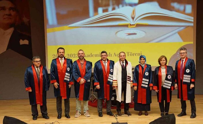 "Sadece mezun değil, dünyaya değer katacak öğrenciler yetiştiriyoruz"