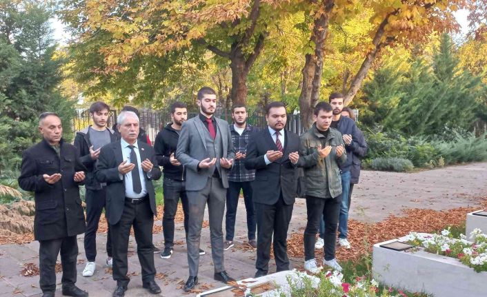 Şehit Diplomat İsmail Erez, şehadetinin yıldönümünde anıldı