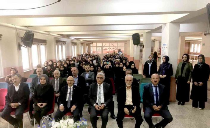 Sivas’ta imam hatip okullarının kuruluşu kutlandı