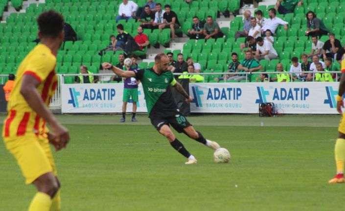 Spor Toto 1. Lig: Sakaryaspor: 3 - Yeni Malatyaspor: 1