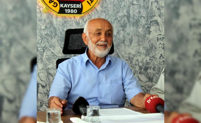 Taş: "Başörtü ve dini özgürlükler anayasal güvenceye alınsın"