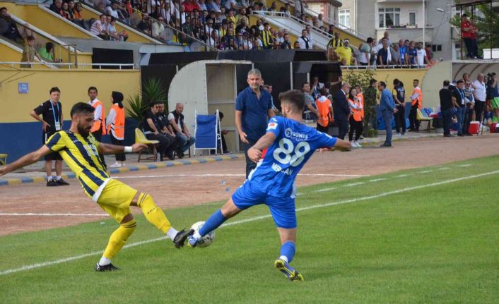 TFF 3. Lig: Fatsa Belediyespor: 2 - Çankaya Futbol Kulübü: 4