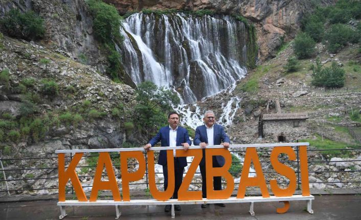 Vali Çiçek ve Başkan Büyükkılıç’tan Kapuzbaşı Şelaleleri’ne ‘turistik’ dokunuşlar
