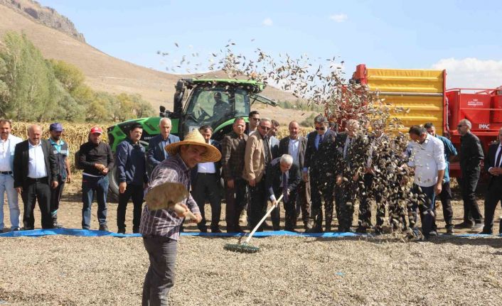 Vali Memiş: “Tarım Bakanımızı ikna ettik, sözleşmeli besicilik projesine geçiyoruz”