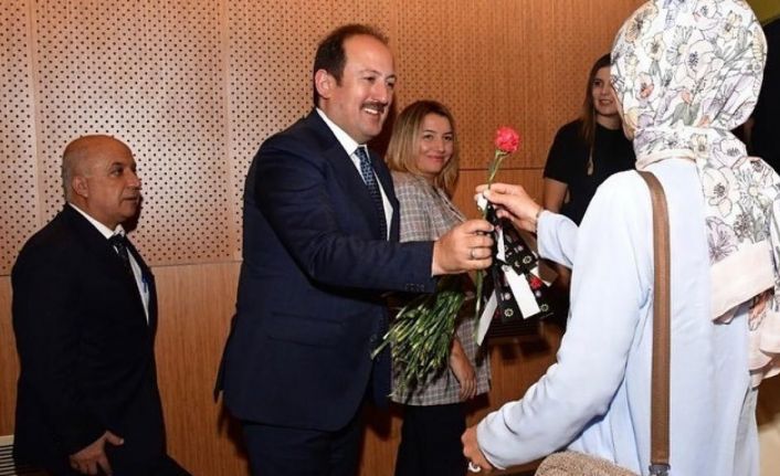 Vali Pehlivan: "Bağımlılık başladıktan sonra mücadele çok daha zorlaşıyor"