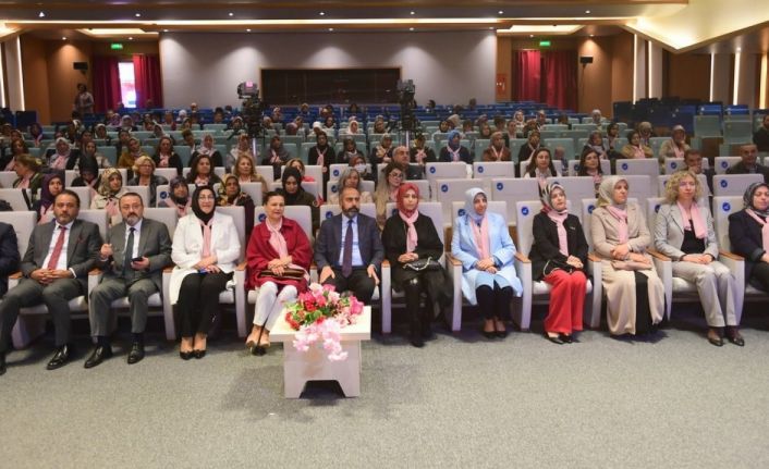 Van Büyükşehir Belediyesinden meme kanseri farkındalık semineri