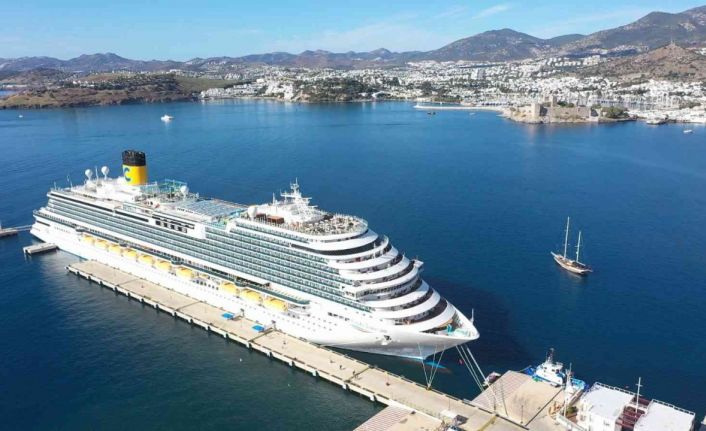 101 sefer 100 bin yolcuyla sezonu kapattı