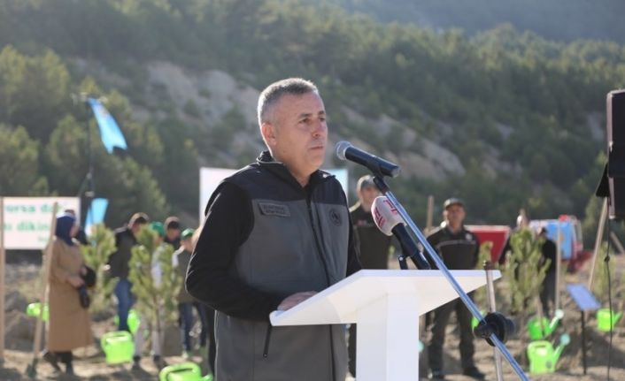 "2023 yılı hedefimiz, 730 hektarlık alanda 1 milyon 800 bin fidan"