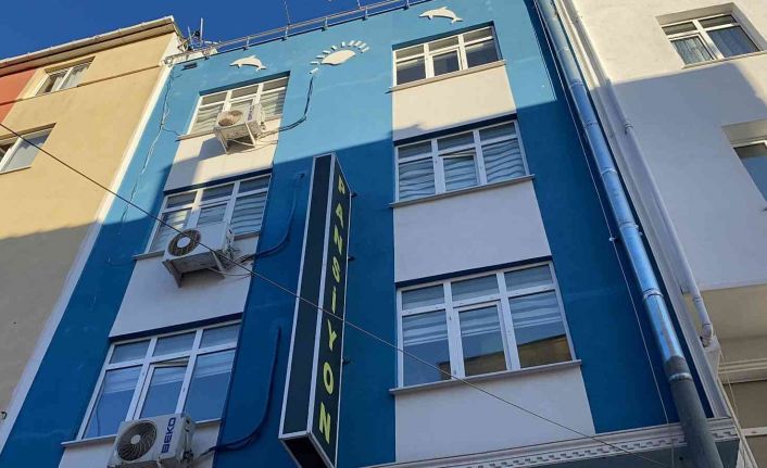 45 yaşındaki eski polis pansiyonda ölü bulundu