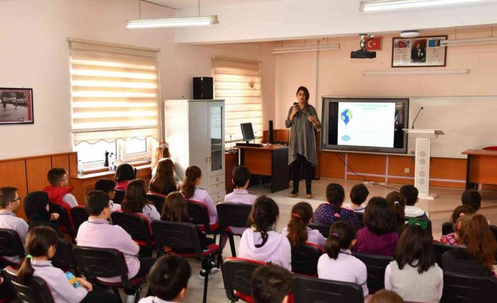 46 okulda 2 bin 794 öğrenciye iklim değişikliği ve enerji yönetimi eğitimi