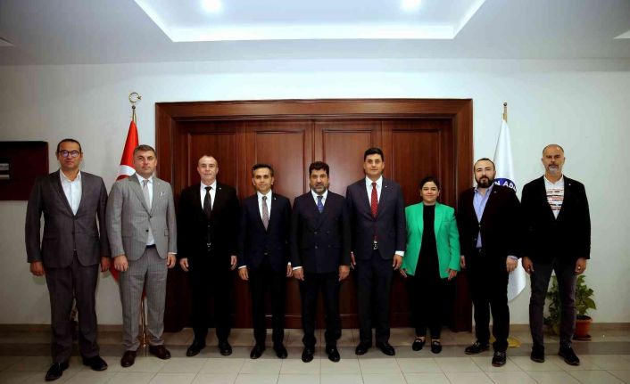 ADÜ Rektörü Aldemir, Aydın Sanayi Odası Yönetim Kurulunu ağırladı
