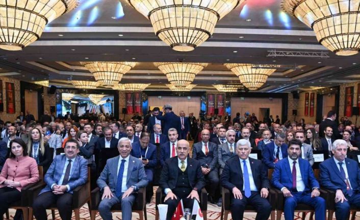 ADÜ Rektörü Aldemir, Türk Veteriner Hekimleri 50. Büyük Kongresi’ne katıldı