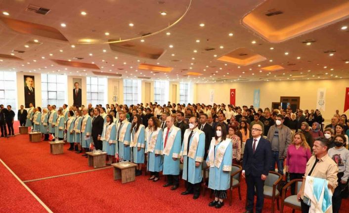 ALKÜ’de hekim adaylarının beyaz önlük heyecanı