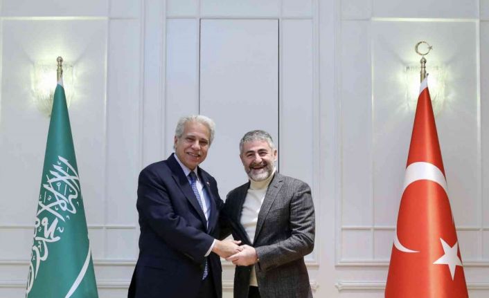 Bakan Nebati, Suudi Arabistan Ticaret Bakanı Al Qasabi ile bir araya geldi
