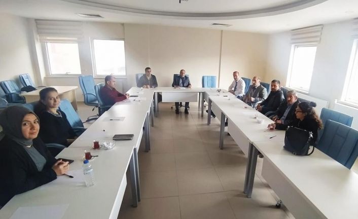 Bitlis’te ‘Mesleki Bilgi Rehberlik ve Danışmanlık Hizmetleri Alt Çalışma Grubu Toplantısı’ yapıldı