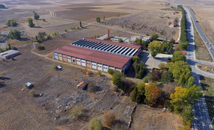 CHP’li belediye istihdam sağlamak amacıyla satın aldığı fabrikayı işletemeden kiraya veriyor