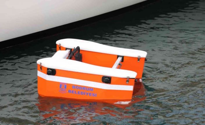 Deniz yüzeyi temizleme aracı hizmete başladı
