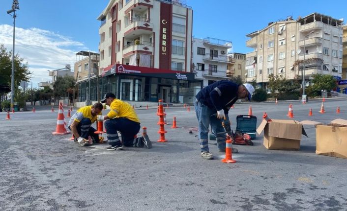 Didim Belediyesi kentte trafik akışını rahatlatmak için çalışma başlattı