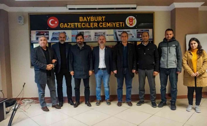 Doç. Dr. Develi, ekonomiye yönelik açıklamalarda bulunarak, Bayburt’a dair görüşlerini paylaştı