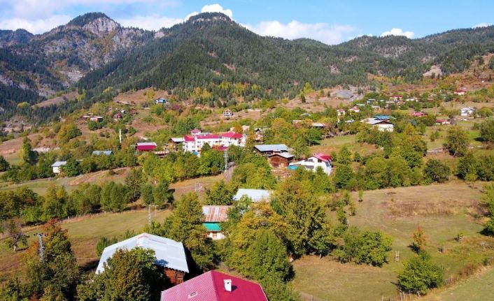 Doğal güzellikleriyle ünlü Oba Köyü altyapısıyla da örnek oluyor