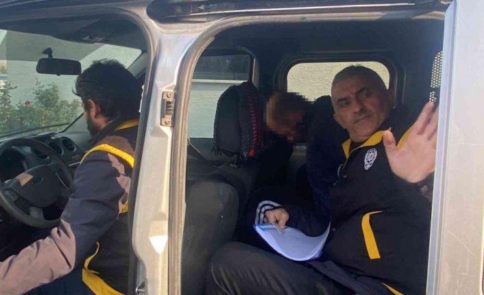 (Düzeltme) Bursa’da 3 kişinin öldüğü 9 kişinin hastanede tedavi altına alındığı sahte alkol olayının ardından 2 kişi gözaltına alındı