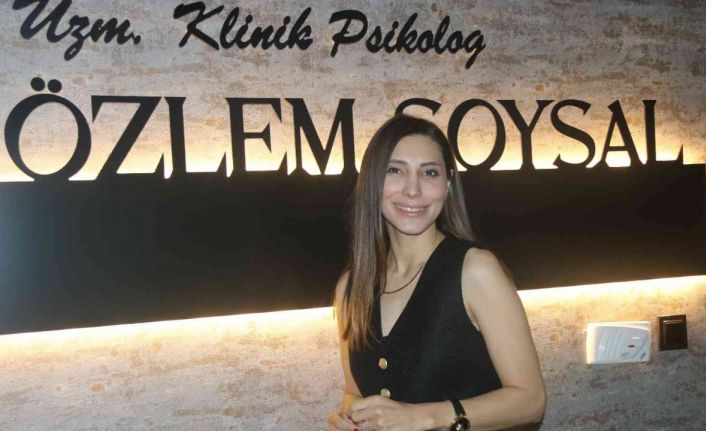 "Her şeyi hızlı tüketen ‘Z kuşağı’, bunu evliliklerine de yansıtıyor"