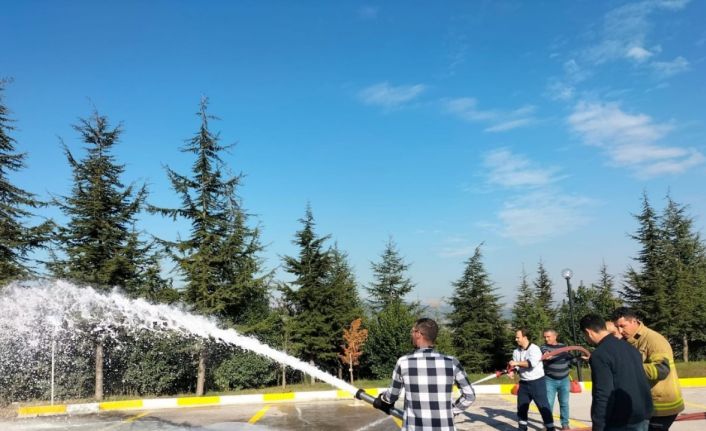 İtfaiyeden İZAYDAŞ’a eğitim