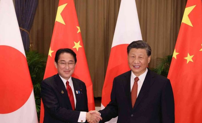 Japonya ve Çin liderleri 3 yıl sonra ilk kez bir araya geldi