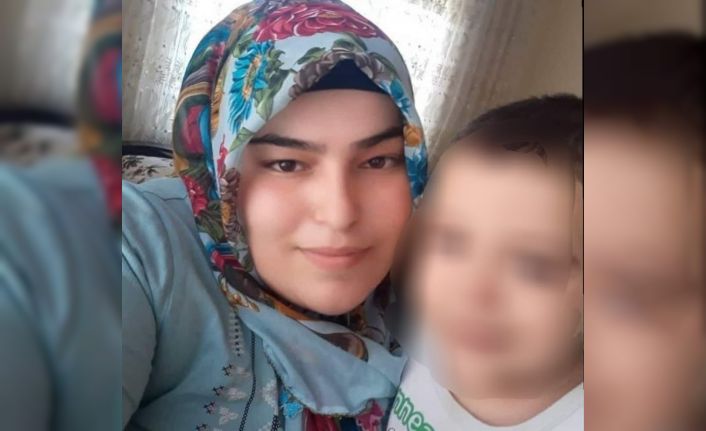 Kalp krizi geçiren 2 çocuk annesi hayatını kaybetti