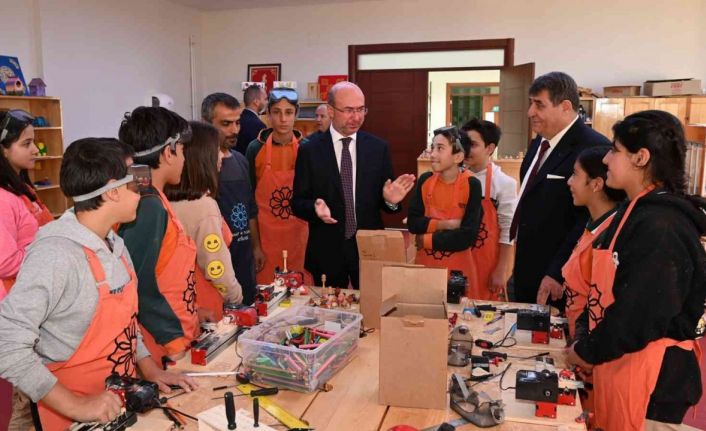 Kaymakam Tortop: "Sanat ve Tasarım Atölyesi çocuklarımıza yeni ufuklar kazandıracak”