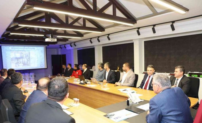 Kayseri Büyükşehir Belediyesi, 10 Ayda 60 Bin Kişiye Yüzme Kursu Verdi