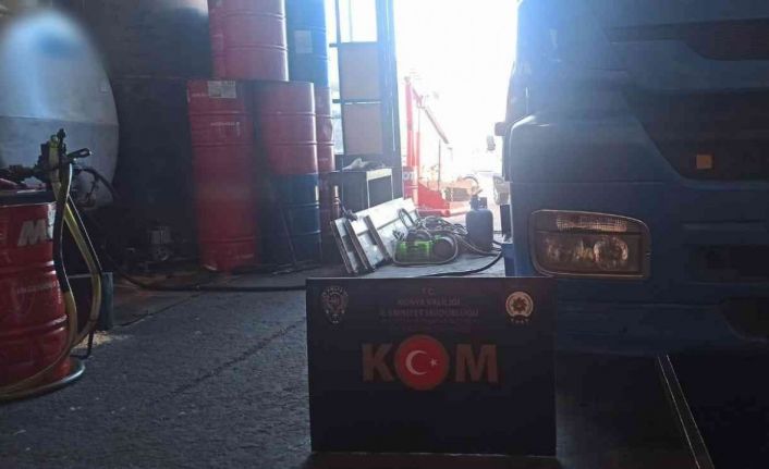 Konya’da 3 bin litre kaçak akaryakıt ele geçirildi