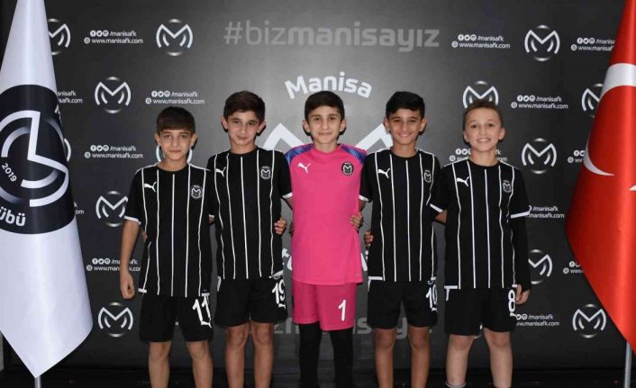 Manisa FK genç yetenekleri bünyesine katmaya devam ediyor