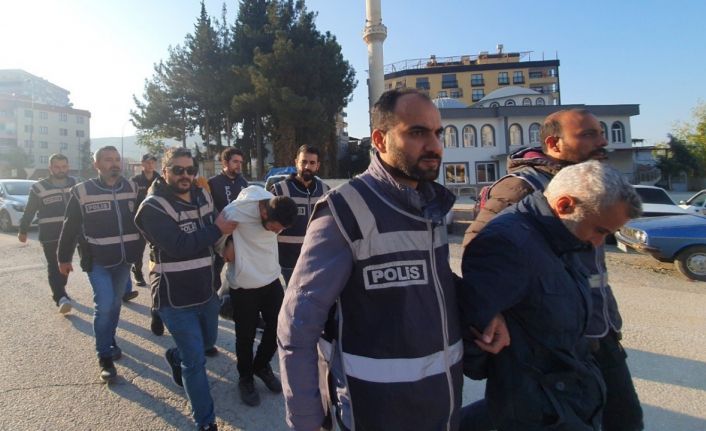 Osmaniye’de uyuşturucu operasyonunda 3 tutuklama