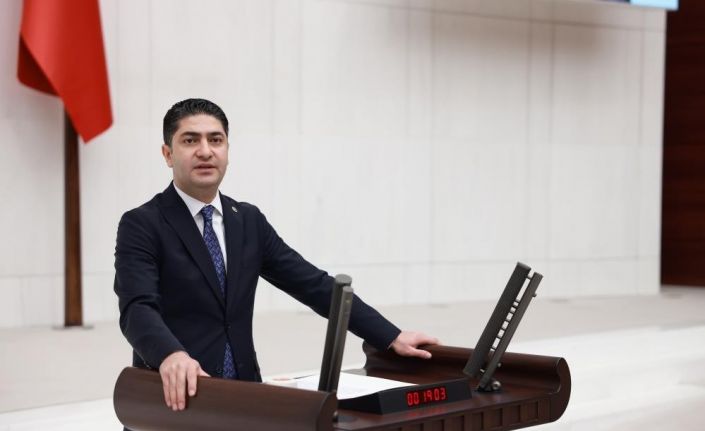 Özdemir’den Yücel’e sert tepki: "PKK gibi bu eylem üzerinden sinsice propaganda peşine düşmüş, terör zihniyetiyle Türkiye hasımlığında buluşmuştur"