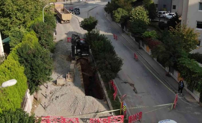 Pendik’te kanalizasyon kazısı sırasında insan kemikleri bulundu