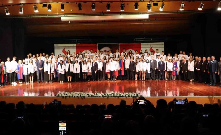 SANKO Üniversitesi akademik yıl açılışı ve tıp fakültesi beyaz önlük giyme töreni yapıldı