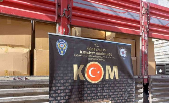 Tır Dorsesinde 3 milyon 250 bin adet makaron ele geçirildi